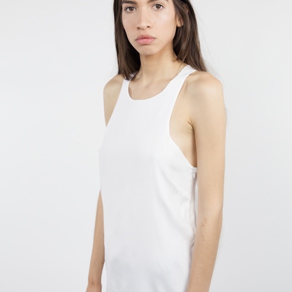 EMERSON FRY Silk V Back Top - Picture 2 of 12